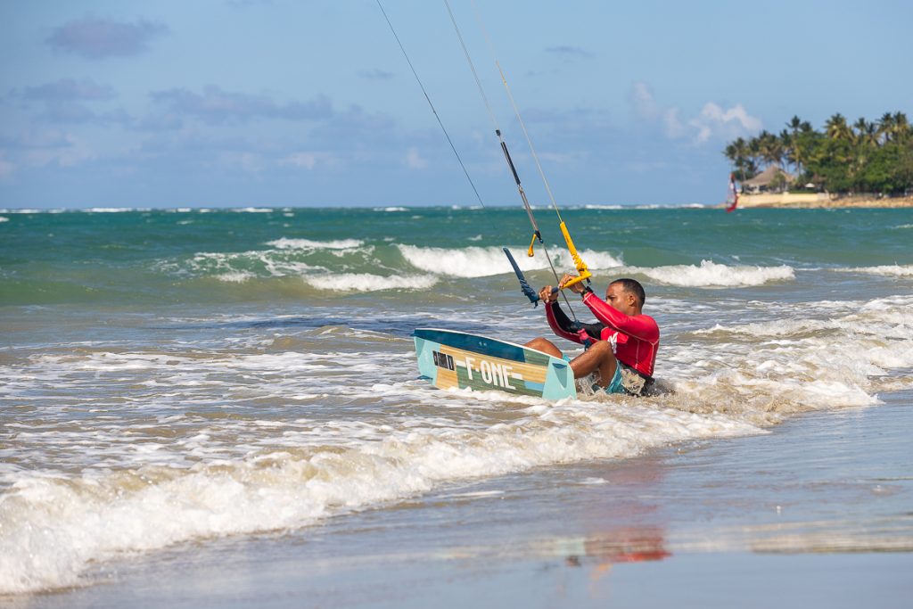 kitesurfing in cabarete