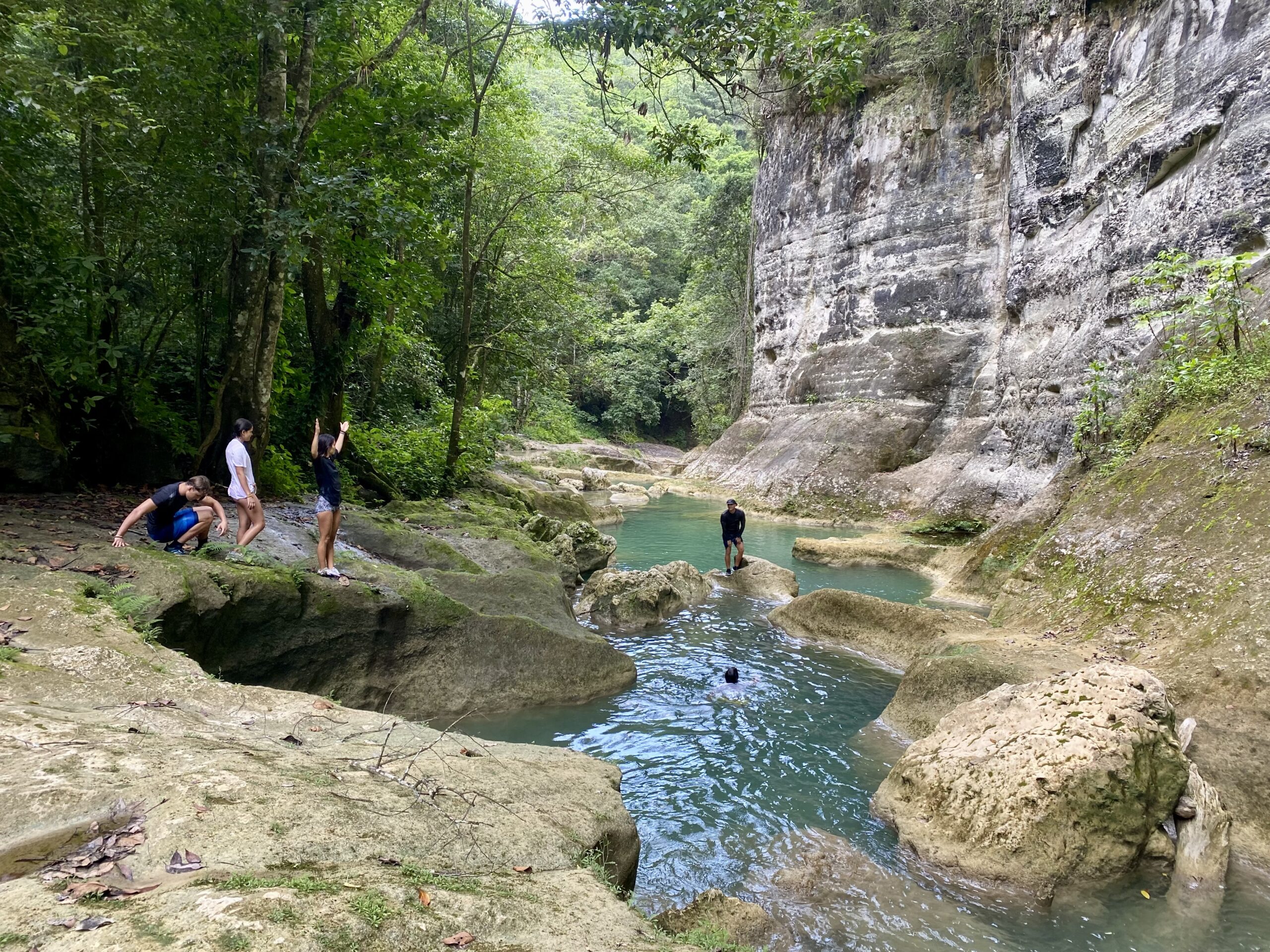 Cola de Pato group adventure